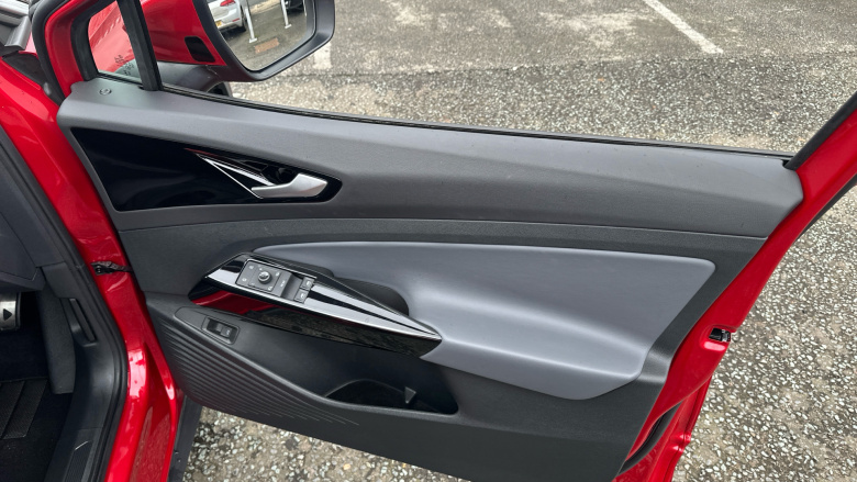 Volkswagen Id.5 150kW Tech Pro Performance 77kWh 5dr Auto Electric Coupe